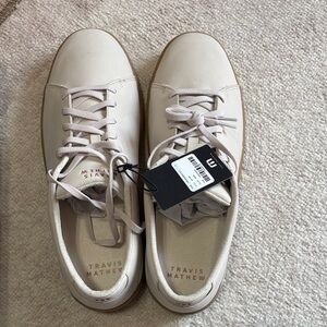 Travis Mathew Off-White Casual Sneakers